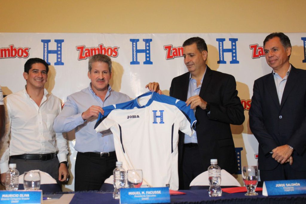 Honduras national team historic kits